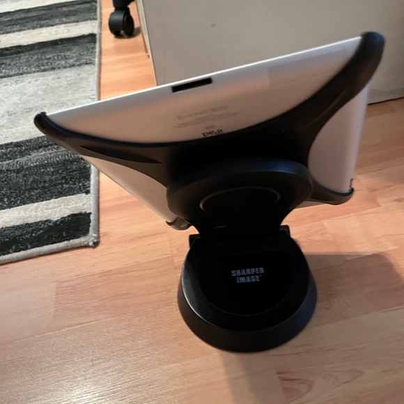 Post-Holiday Sale: FREE Shipping SHARPER IMAGE for iPad & other models. - Picture 10 of 16